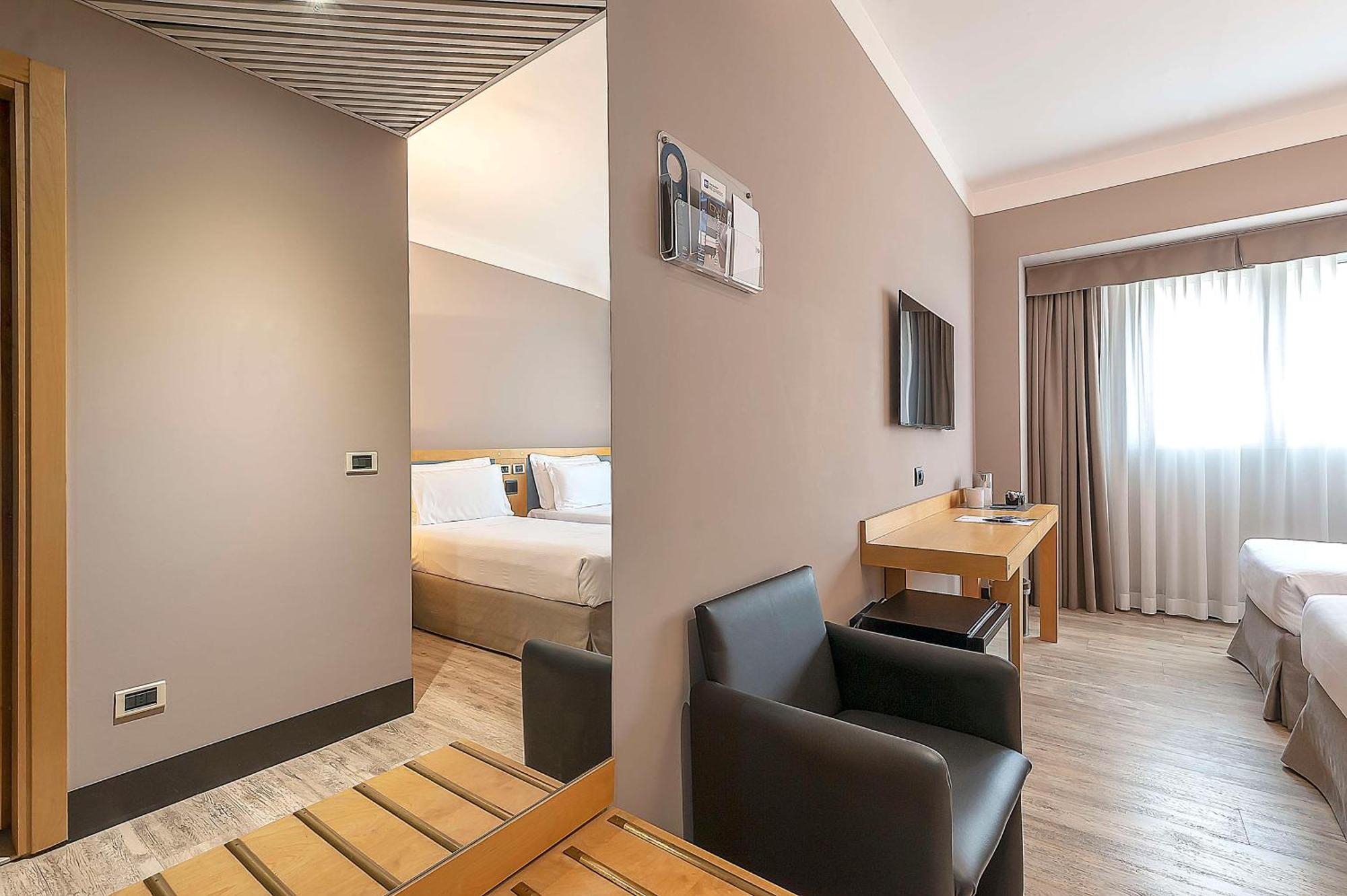 Hotel Western Quattrotorri